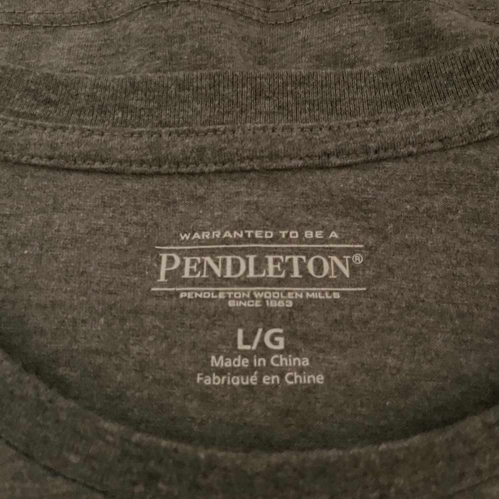 Pendleton Gray Tee with Red Pattern - Picture 3 of 4